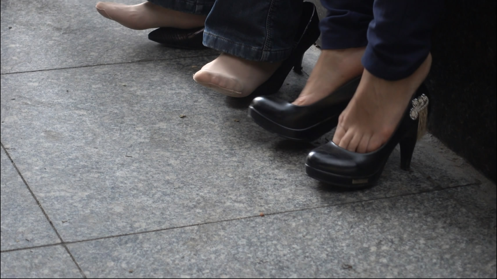 streetsnapnylon[00 00 07][20181205 222719 8]